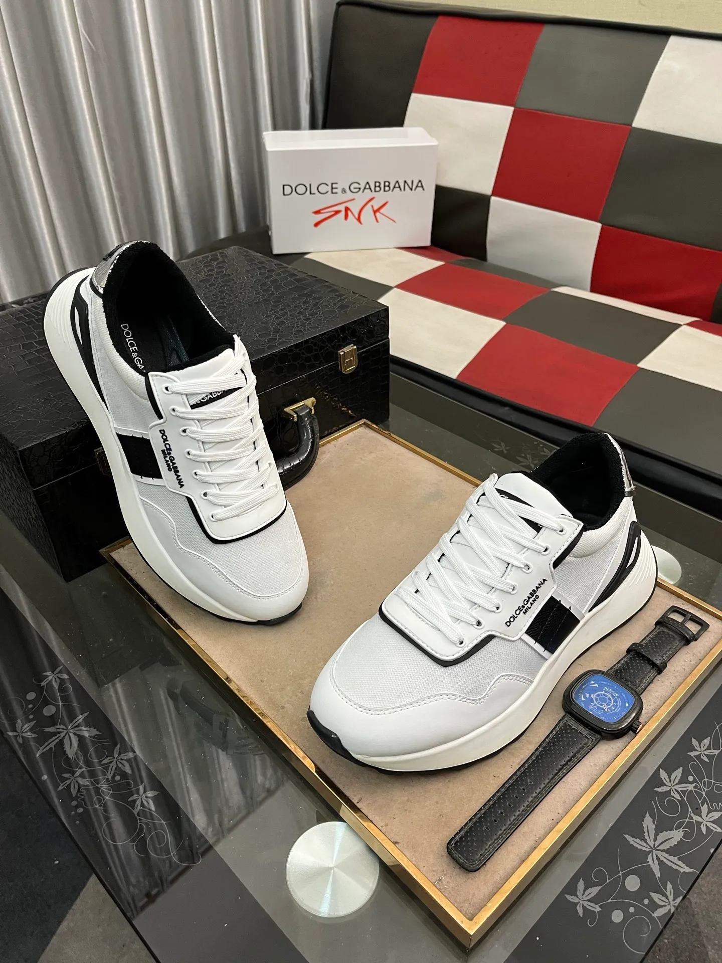 Men's shoes💰480⌚️⌚️New Dolce & Gabbana/top original DG heavy industry series, new casual fashion shoes👟The version is simple and elegant, fashionable and exclusive👑fashionable and generous. Upper: Original first-layer calfskin, comfortable sheepskin lining. Original special electroplated combination outsole, exquisite and luxurious, super A level! Compared with the genuine product at the counter, the version is no worse at all💕Size: 38-46